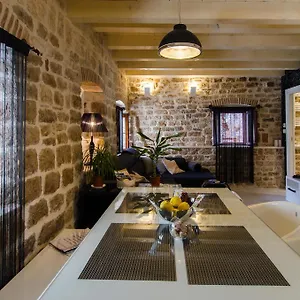  Appartement Capo Family & Capo Studio -old Town-parking